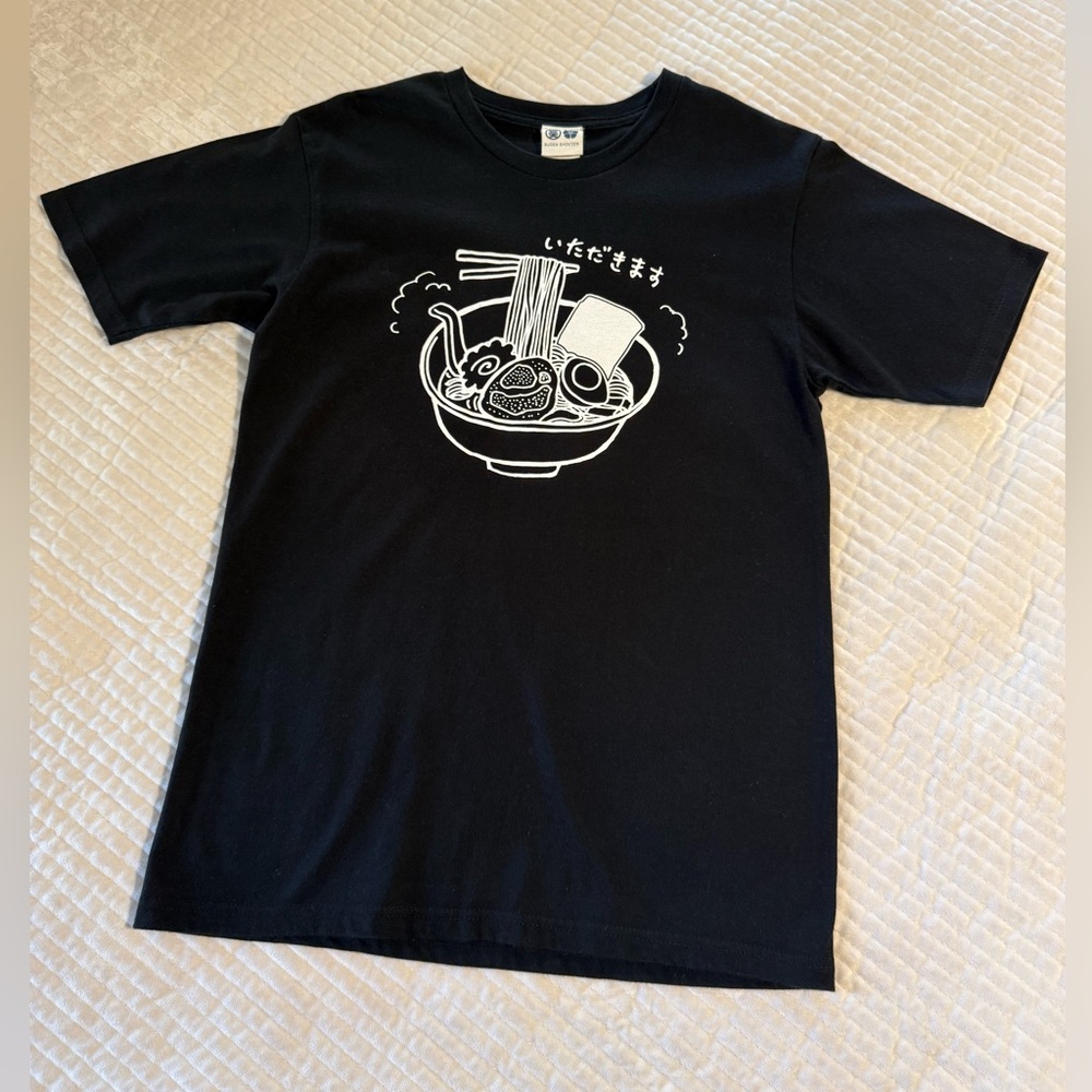 Japanese Ramen Bowl T-Shirt Size Medium
